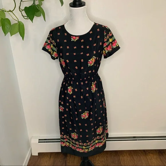 asos empire waist dress NWT ASOS Design Twist Back Empire Waist Velvet Pleated Maxi Dress US Size 8
